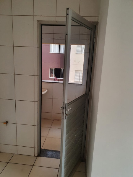 Apartamento à venda Loteamento Sumaré com 5786m² e 3 quartos por R$ 175.000 - 416654228-whatsapp-image-2023-01-15-at-17.jpeg