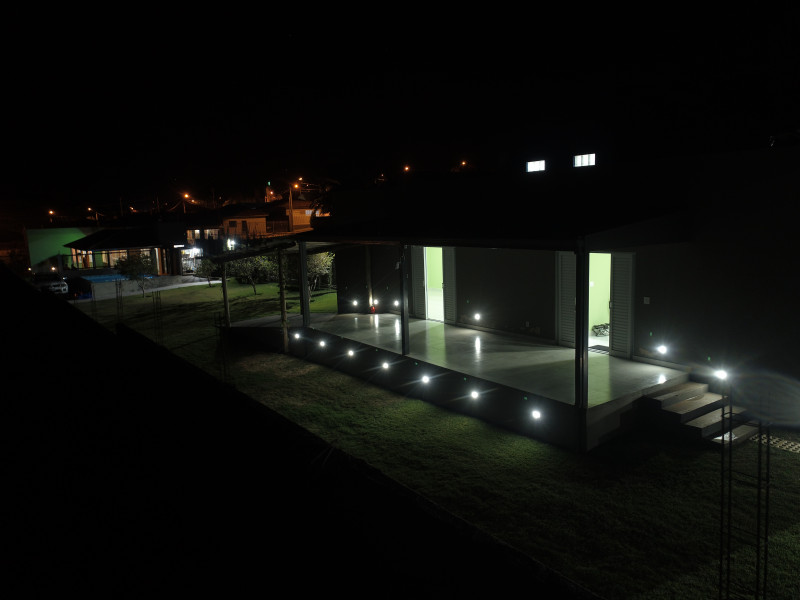 Chácara à venda Centro com 1100m² e 3 quartos por R$ 950.000 - 346541992-dji-0263.JPG