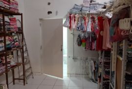 Comercial à venda Centro com 80m² - 1 dormitório -  vagas - R$ 150.000 - 966006408-whatsapp-image-2023-01-16-at-15.jpeg