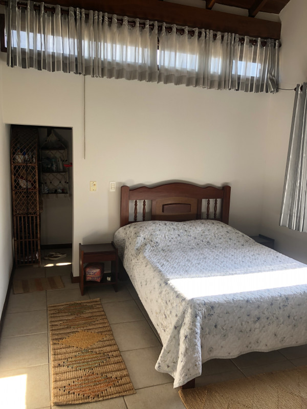 Casa à venda Itaguá com 140m² e 3 quartos por R$ 650.000 - 611482259-7ae2539c-0403-48fa-8cf5-3c88d6ca4557.jpeg