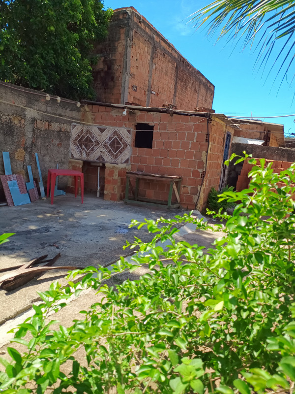 Casa à venda Valdariosa com 89m² e 3 quartos por R$ 320.000 - 998711736-1705410064939775751065388157444.jpg