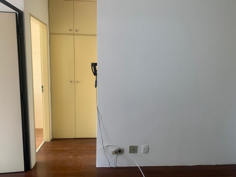 Studio à venda Centro com 40m² e 1 quarto por R$ 165.000 - 1690747044-whatsapp-image-2023-01-16-at-22.jpeg
