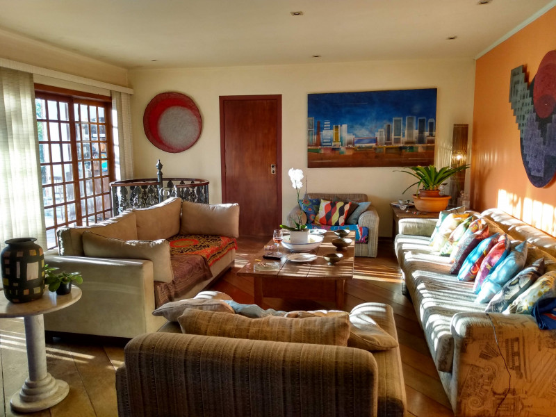 Casa à venda Santo Amaro com 580m² e 5 quartos por R$ 3.500.000 - 645452316-living.jpg