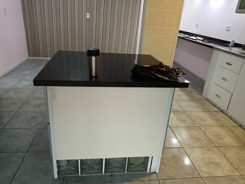 Casa à venda Aviação com 190m² e 3 quartos por R$ 1.100.000 - 1339183962-cozinha-v-ilha.jpg