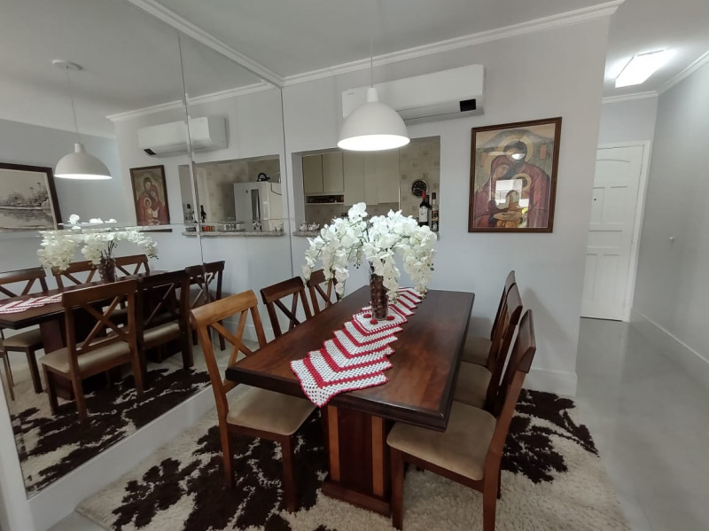 Apartamento à venda Jardim Tres Marias com 110m² e 3 quartos por R$ 350.000 - 1638137101-f02b58c2-65d2-4399-aa56-19c3504f5ca7.jpeg