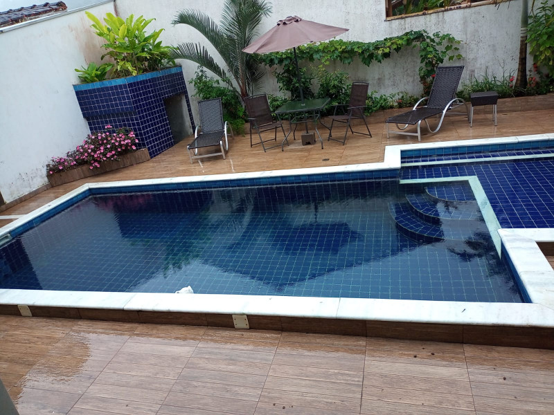 Casa de condomínio à venda Massaguaçu com 220m² e 5 quartos por R$ 1.350.000 - 1152374883-img-20230110-wa0030.jpg