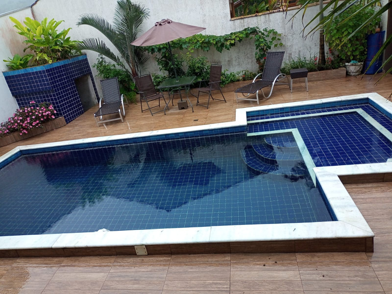 Casa de condomínio à venda Massaguaçu com 220m² e 5 quartos por R$ 1.350.000 - 1174156160-img-20230110-wa0033.jpg