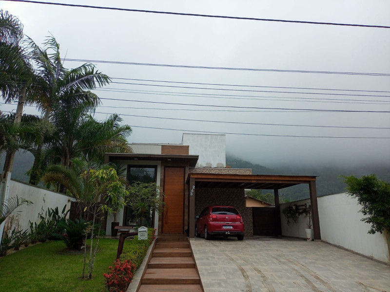 Casa de condomínio à venda Massaguaçu com 220m² e 5 quartos por R$ 1.350.000 - 1294637999-img-20230110-wa0048.jpg