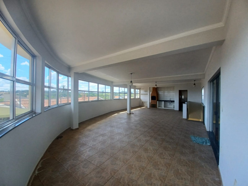 Casa à venda Jardim Hikare com 341m² e 4 quartos por R$ 900.000 - 1546489181-img-20220117-wa0047.jpg