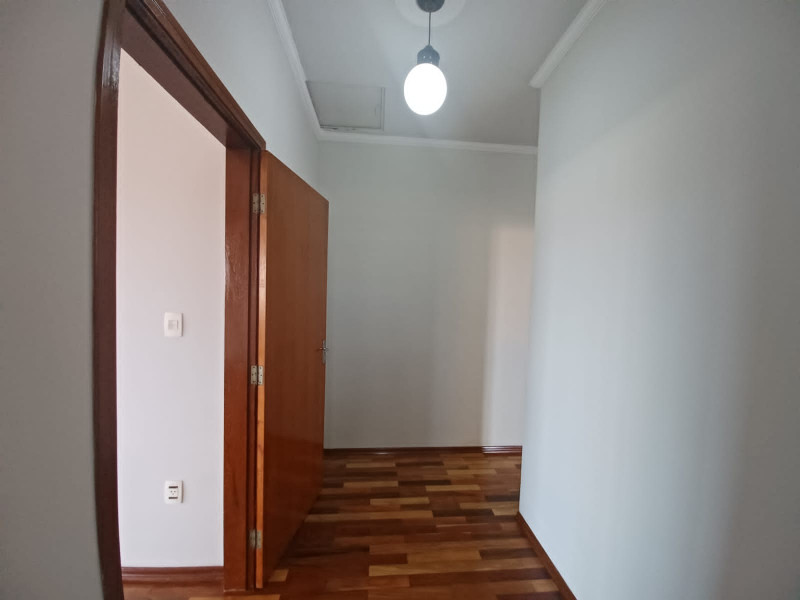 Casa à venda Jardim Hikare com 341m² e 4 quartos por R$ 900.000 - 193580993-img-20220117-wa0031.jpg