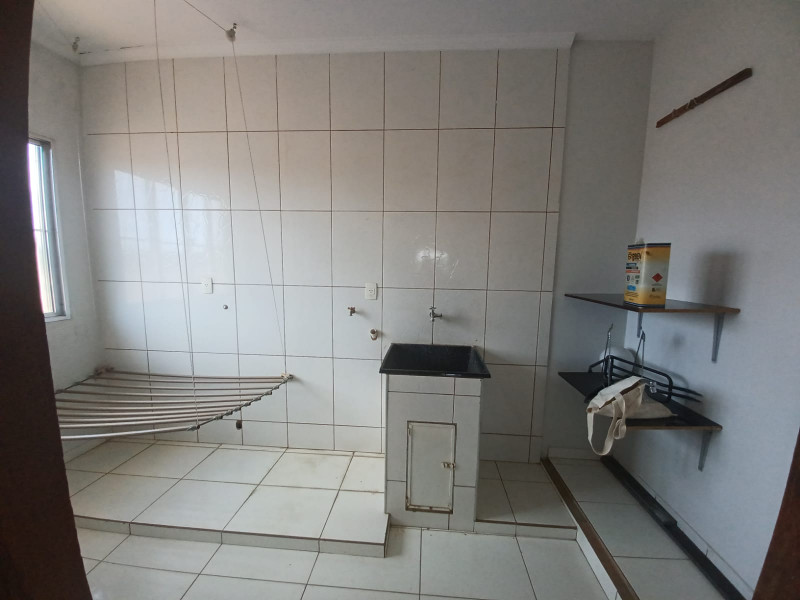 Casa à venda Jardim Hikare com 341m² e 4 quartos por R$ 900.000 - 2044552012-img-20220117-wa0037.jpg