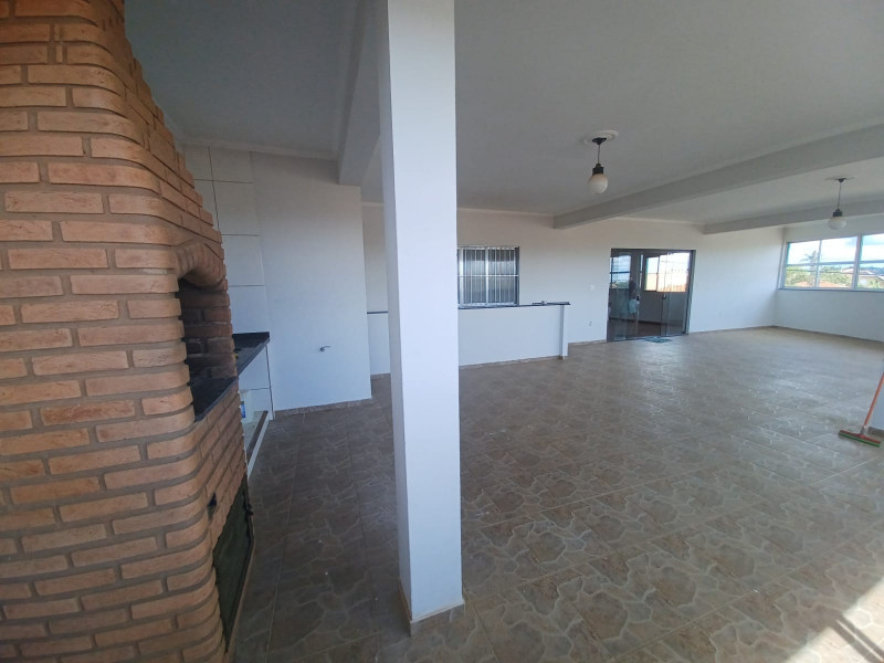 Casa à venda Jardim Hikare com 341m² e 4 quartos por R$ 900.000 - 414624007-img-20220117-wa0043.jpg