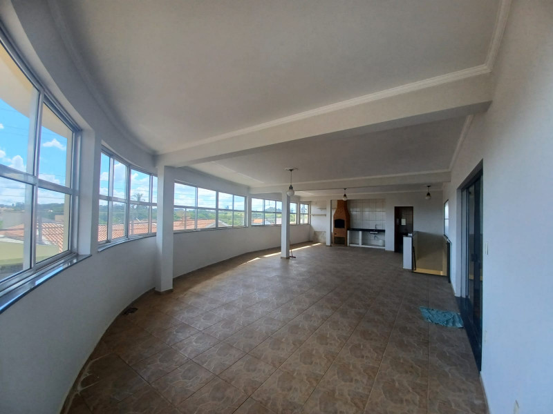 Casa à venda Jardim Hikare com 341m² e 4 quartos por R$ 900.000 - 434680126-img-20220117-wa0048.jpg