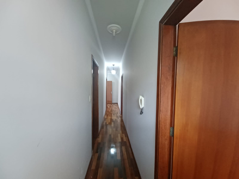 Casa à venda Jardim Hikare com 341m² e 4 quartos por R$ 900.000 - 568145090-img-20220117-wa0030.jpg
