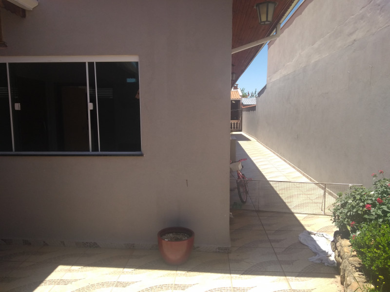 Casa à venda Chácara Montagna com 300m² e 3 quartos por R$ 750.000 - 1109714722-img-20221118-113402307.jpg
