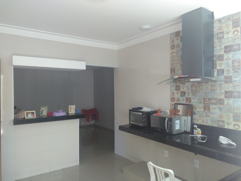 Casa à venda Chácara Montagna com 300m² e 3 quartos por R$ 750.000 - 536225043-img-20221118-113521325.jpg
