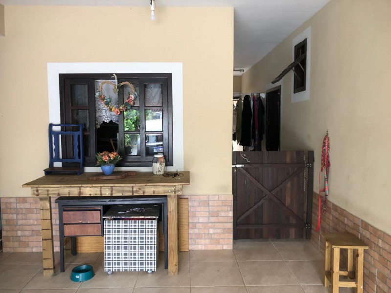 Casa à venda Costa e Silva com 200m² e 3 quartos por R$ 800.000 - 1234692666-9637fbcd-e98f-4874-ac7d-3c1ef7eb5023.jpeg