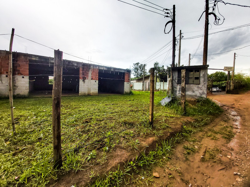 Terreno à venda Taiaçupeba com 450m² e 1 quarto por R$ 200.000 - 1026976654-20230115-172451.jpg