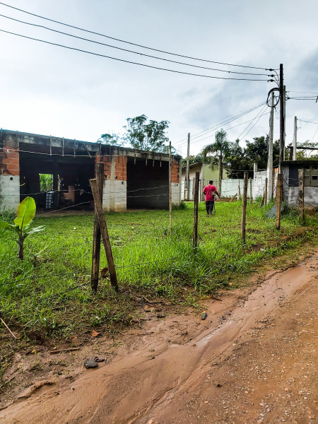 Terreno à venda Taiaçupeba com 450m² e 1 quarto por R$ 200.000 - 1294219645-20230115-172050.jpg