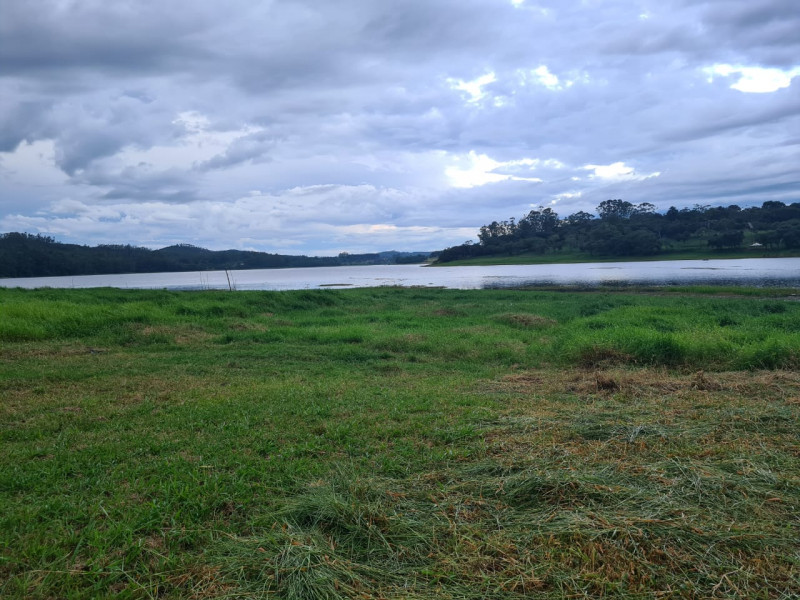 Terreno à venda Taiaçupeba com 450m² e 1 quarto por R$ 200.000 - 1545227178-img-20230117-wa0057.jpg