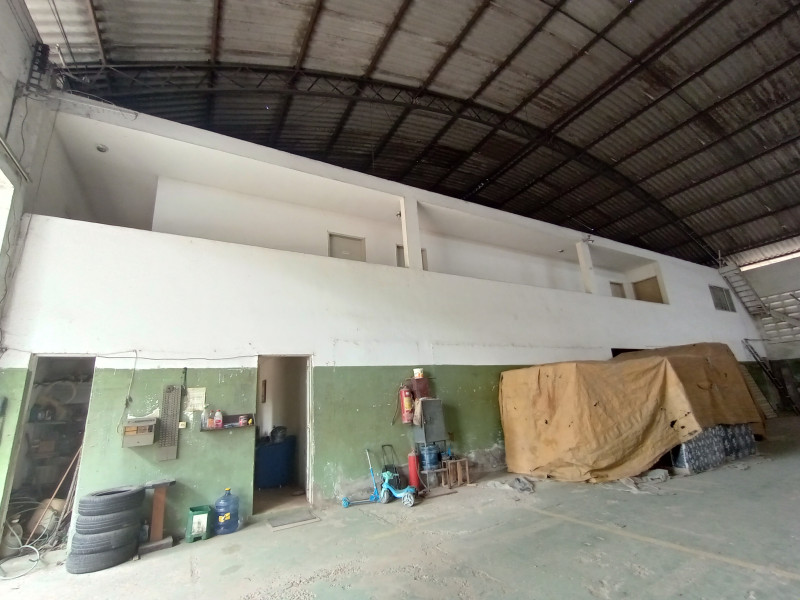 Comercial para alugar Prazeres com 2000m² e 1 quarto por R$ 15.000 - 1648341425-img-20230116-103025836-hdr.jpg