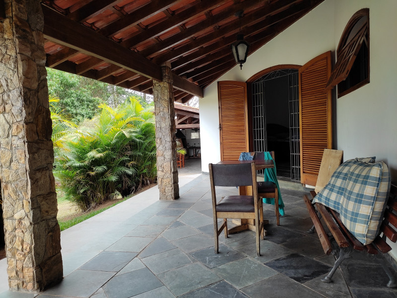 Chácara à venda Éden com 4700m² e 4 quartos por R$ 1.100 - 1974766661-img-20211002-150129.jpg