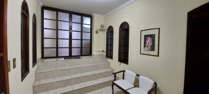 Casa à venda Vila California(Zona Sul) com 260m² e 4 quartos por R$ 850.000 - 564023158-sala-de-entrada.jpg