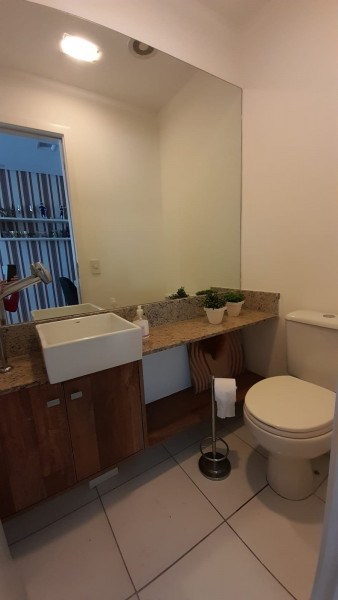 Apartamento à venda Vila Galvão com 114m² e 3 quartos por R$ 997.000 - 1943818409-lavabo.jpg