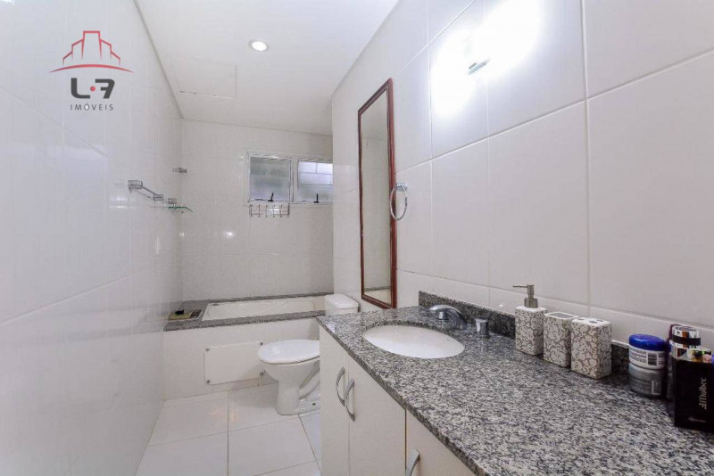 Casa à venda Pilarzinho com 170m² e 4 quartos por R$ 639.000 - 1486802266-iyzvge0malev.jpg