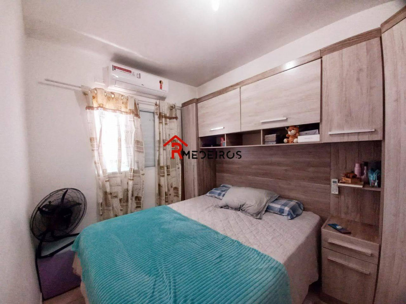 Casa de condomínio à venda Guilhermina com 53m² e 2 quartos por R$ 245.000 - 934157839-nhsfgfapmmxw.jpg