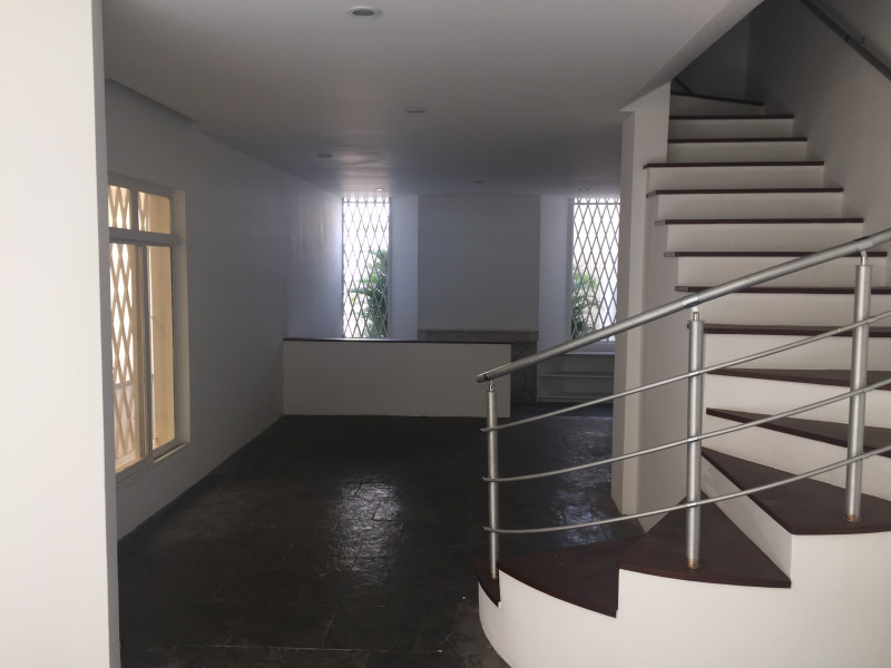 Casa à venda Aclimação com 230m² e 3 quartos por R$ 2.200.000 - 1855710270-img-2480.JPG