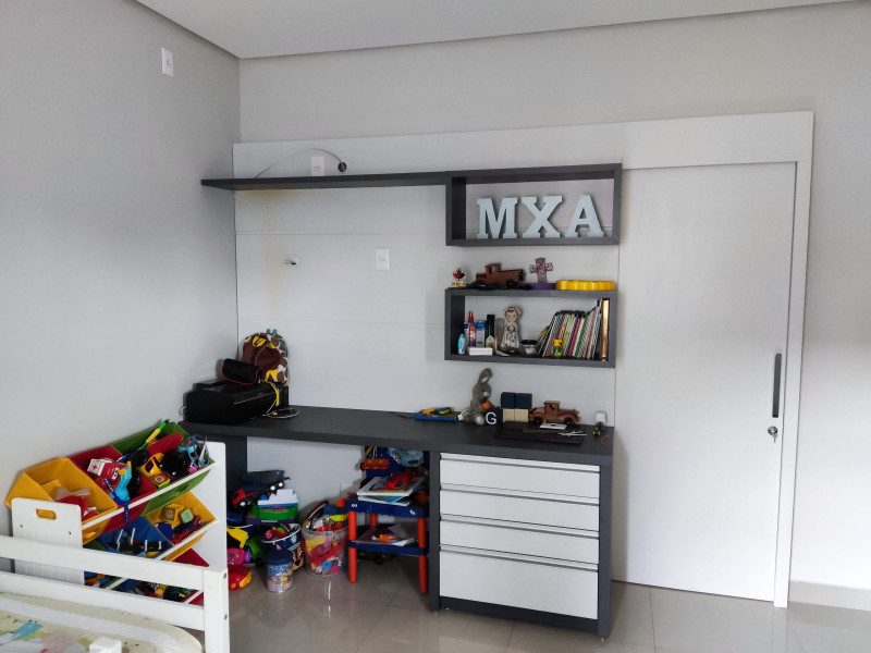 Casa de condomínio à venda Centro com 250m² e 4 quartos por R$ 1.590.000 - 1381046088-13.jpg