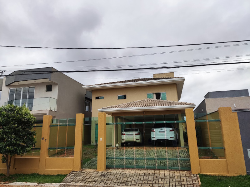 Casa de condomínio à venda Centro com 250m² e 4 quartos por R$ 1.590.000 - 1763899680-1.jpg