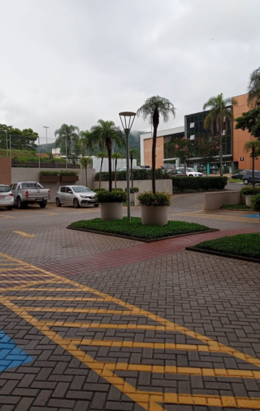 Comercial à venda Centro de Apoio I (Alphaville) com 35m² e 1 quarto por R$ 270.000 - 1666099853-screenshot-20230123-142917.png