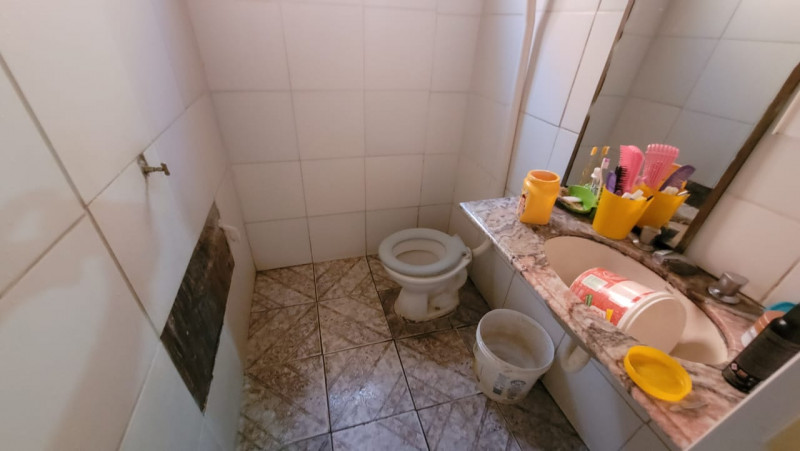 Casa à venda Centro com 112m² e 2 quartos por R$ 128.000 - 1627247182-img-20221201-wa0149.jpg