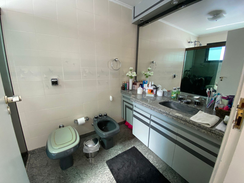Apartamento à venda Vila Regente Feijó com 198m² e 4 quartos por R$ 1.300.000 - 1834237706-b40b4da4-d403-4b4c-9f9e-aef2e7bccd9d.jpeg