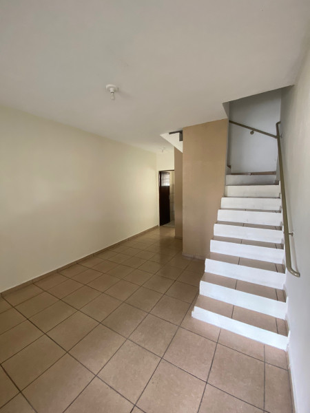 Casa à venda Cidade Nova Jacareí com 78m² e 2 quartos por R$ 200.000 - 364090472-sala-2.jpg