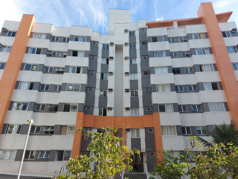 Apartamento à venda Zona Industrial Norte com 60m² e 2 quartos por R$ 280.000 - 689970996-20211026-162422.jpg