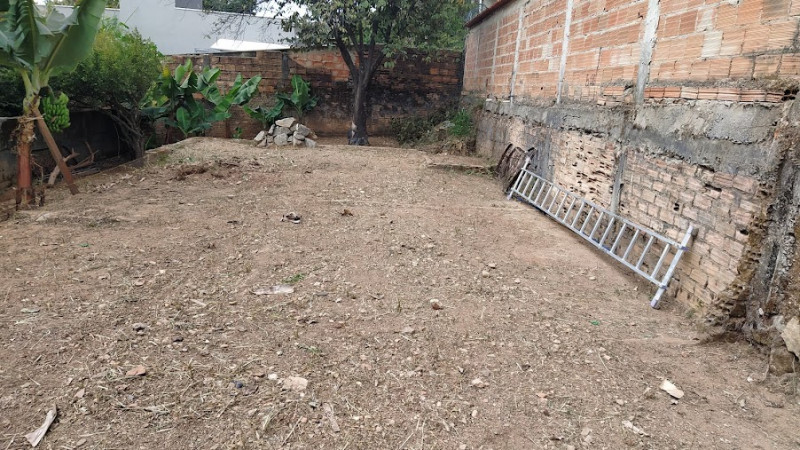 Terreno à venda Paraíso com 340m² e 1 quarto por R$ 460.000 - 1525327323-img-20210707-140938.jpg