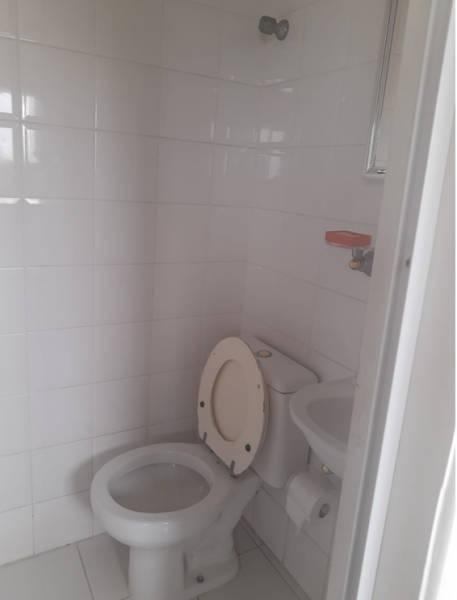 Apartamento à venda Vila Formosa com 870m² e 3 quartos por R$ 600.000 - 308668141-banheiro-area-de-servico.png