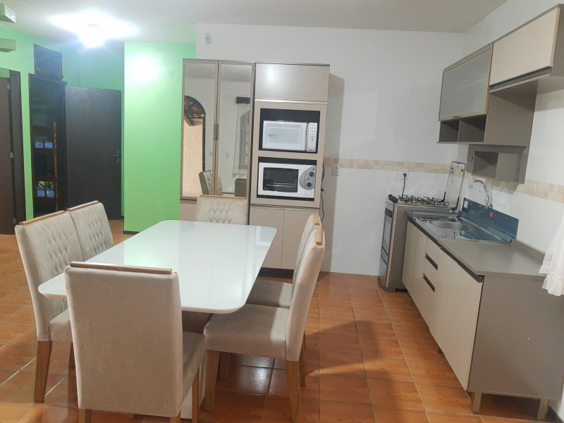 Comercial à venda Praia de Armação do Itapocorói com 220m² e 1 quarto por R$ 1.500.000 - 1253977836-img-20221022-153258512.jpg