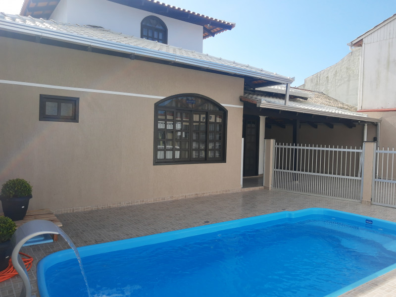 Comercial à venda Praia de Armação do Itapocorói com 220m² e 1 quarto por R$ 1.500.000 - 156241950-img-20221022-152443008.jpg