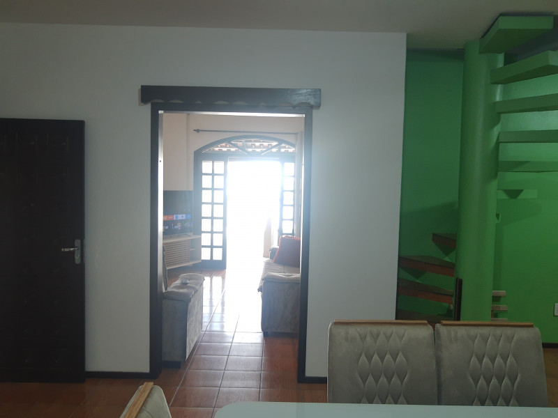 Comercial à venda Praia de Armação do Itapocorói com 220m² e 1 quarto por R$ 1.500.000 - 1988576165-img-20221022-153106353.jpg
