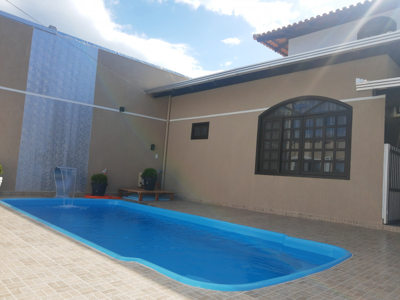 Comercial à venda Praia de Armação do Itapocorói com 220m² e 1 quarto por R$ 1.500.000 - 1998621919-img-20221022-152407667.jpg