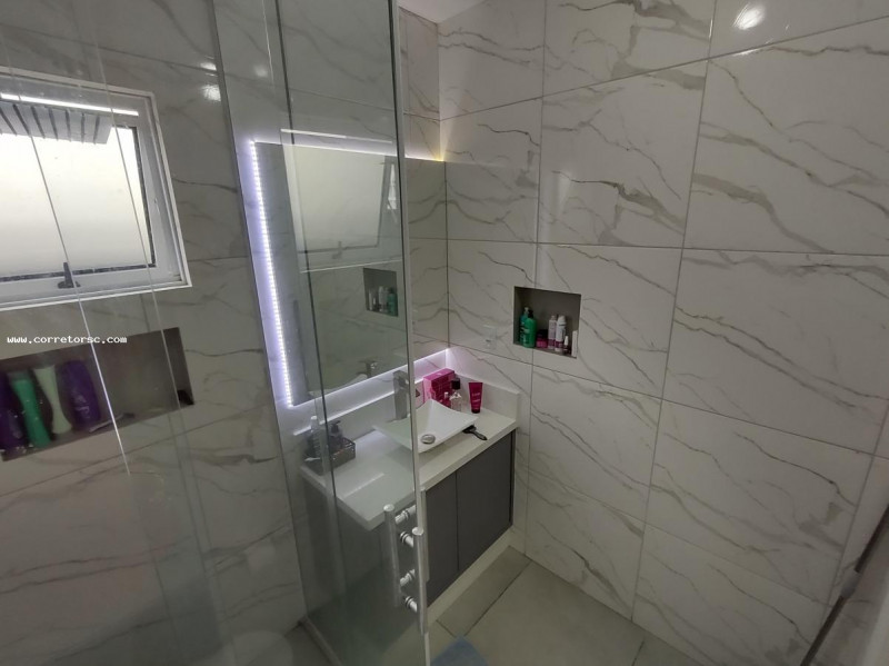Casa à venda Centro com 268m² e 4 quartos por R$ 1.200.000 - 1107034734-img-20230124-wa0035.jpg