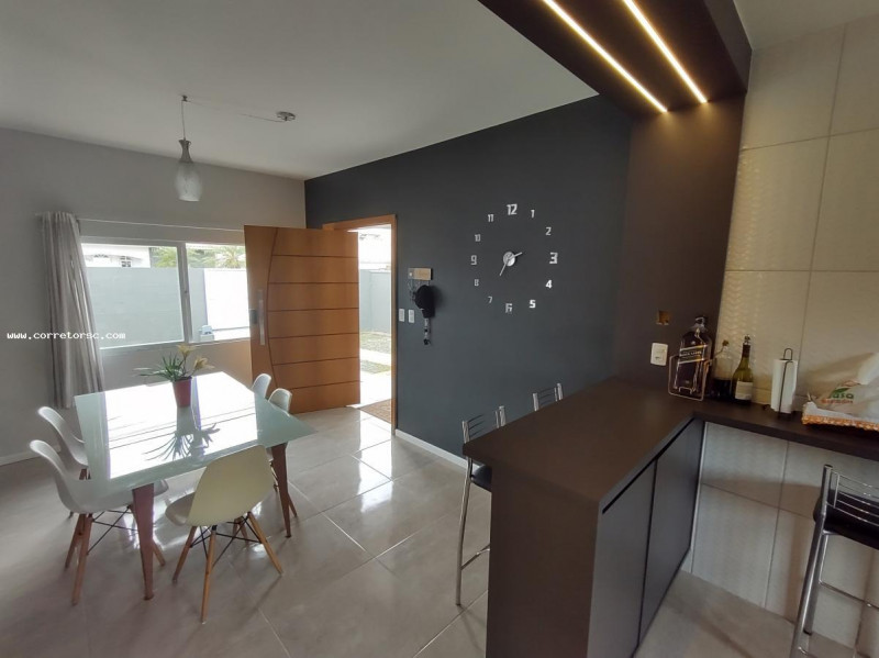 Casa à venda Centro com 268m² e 4 quartos por R$ 1.200.000 - 2076266578-img-20230124-wa0050.jpg