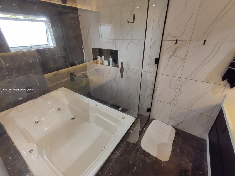 Casa à venda Centro com 268m² e 4 quartos por R$ 1.200.000 - 955197090-img-20230124-wa0047.jpg