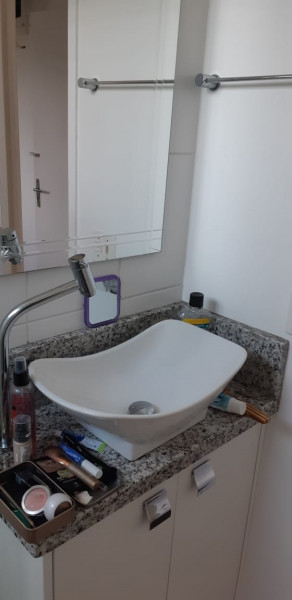 Apartamento à venda Penha de França com 48m² e 2 quartos por R$ 350.000 - 954031469-banheiro-copia.jpg