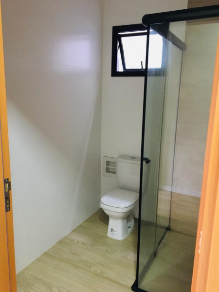 Casa à venda Guanabara com 110m² e 3 quartos por R$ 529.000 - 963652221-foto-banheiro.jpeg