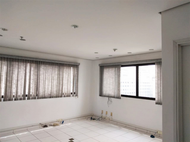 Comercial à venda Santo Amaro com 30m² e 1 quarto por R$ 330.000 - 179235601-cj.jpeg